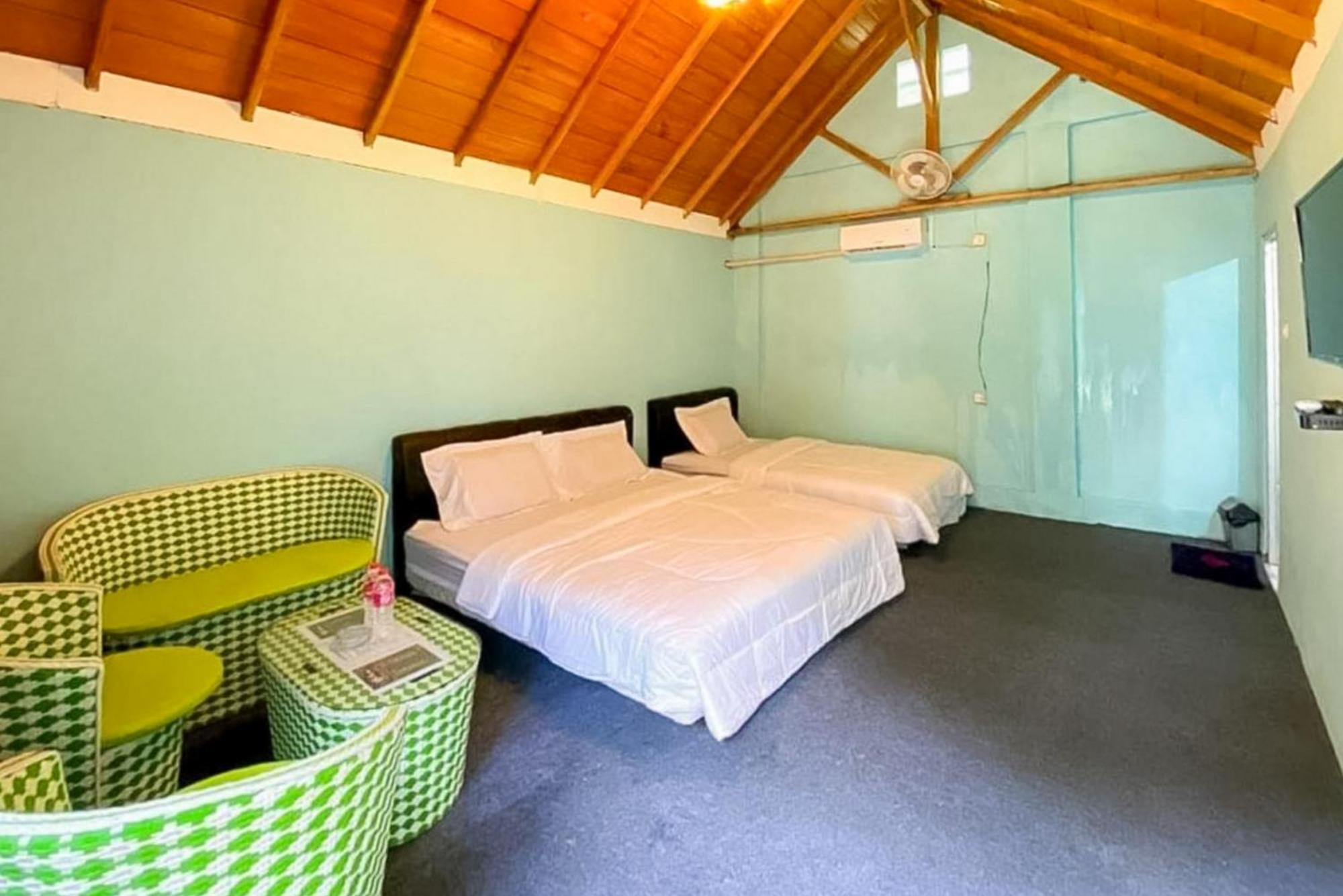 Reddoorz At Villa Waterfun Favour Pagar Alam Pagaralam Eksteriør bilde