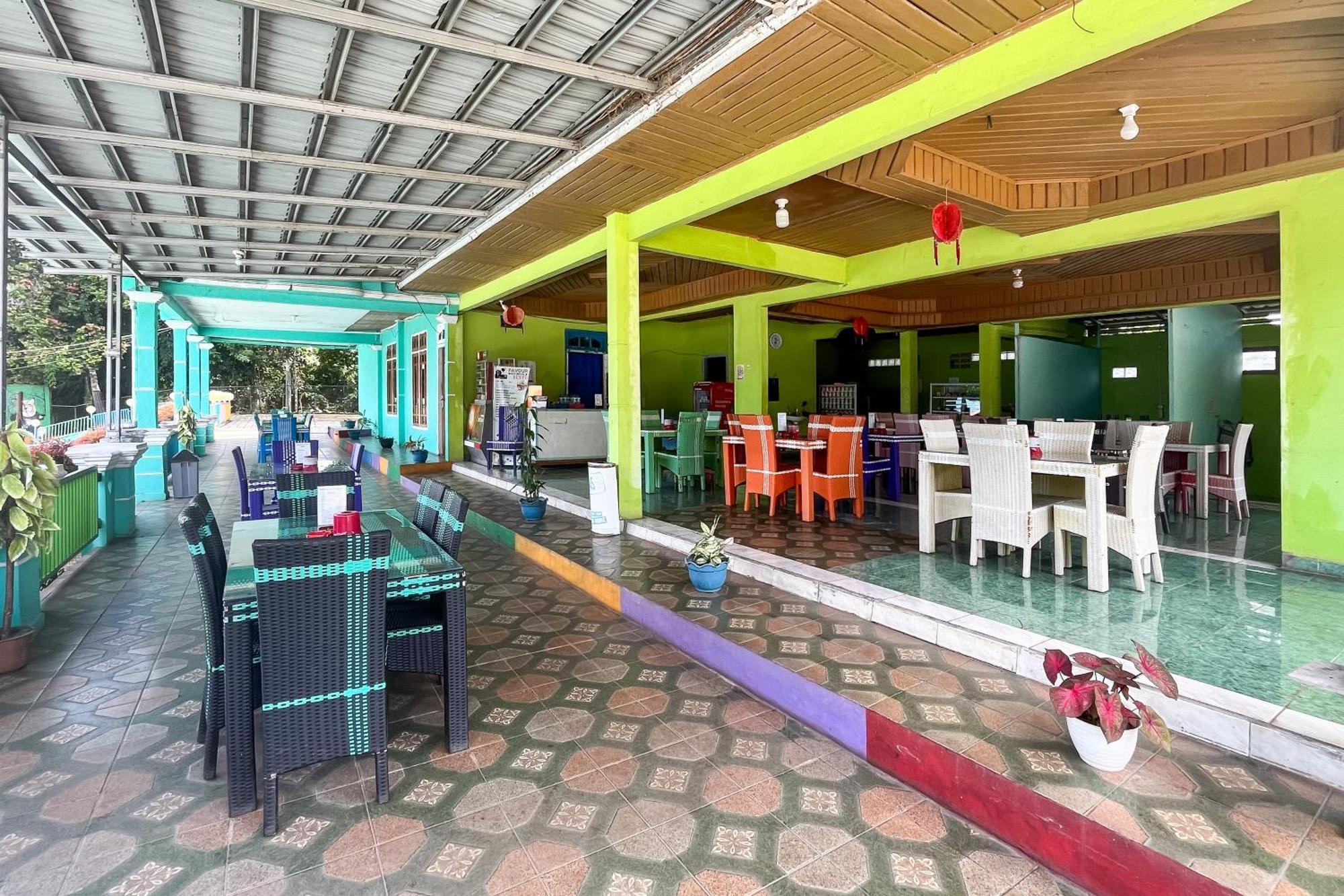 Reddoorz At Villa Waterfun Favour Pagar Alam Pagaralam Eksteriør bilde